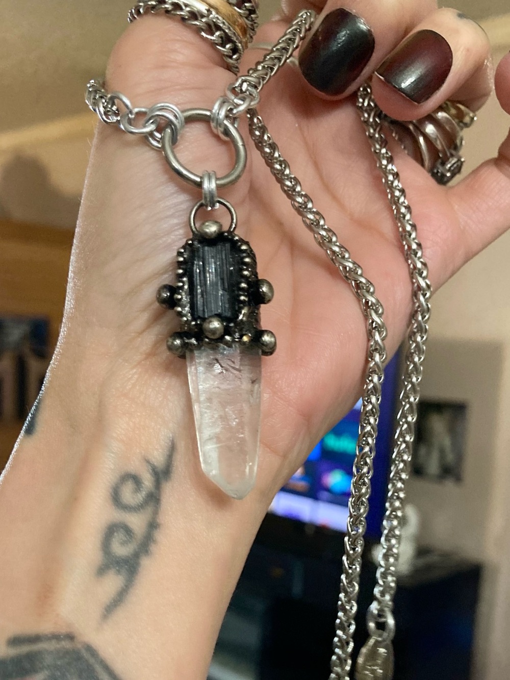 Genuine clear crystal quartz & black tourmaline on wheat chain choker necklace - Picture 10 of 12
